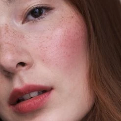 Bisou Blush Crème -Dermalogica Soldes 1vfr bisou blush aissa carre