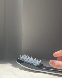 Intensive Hair & Scalp LED Light Therapy Brosse Cheveux 7 Intensive Hair & Scalp LED Light Therapy Brosse Cheveux -Dermalogica Soldes Captured ecran2023 06 05a10.26.30