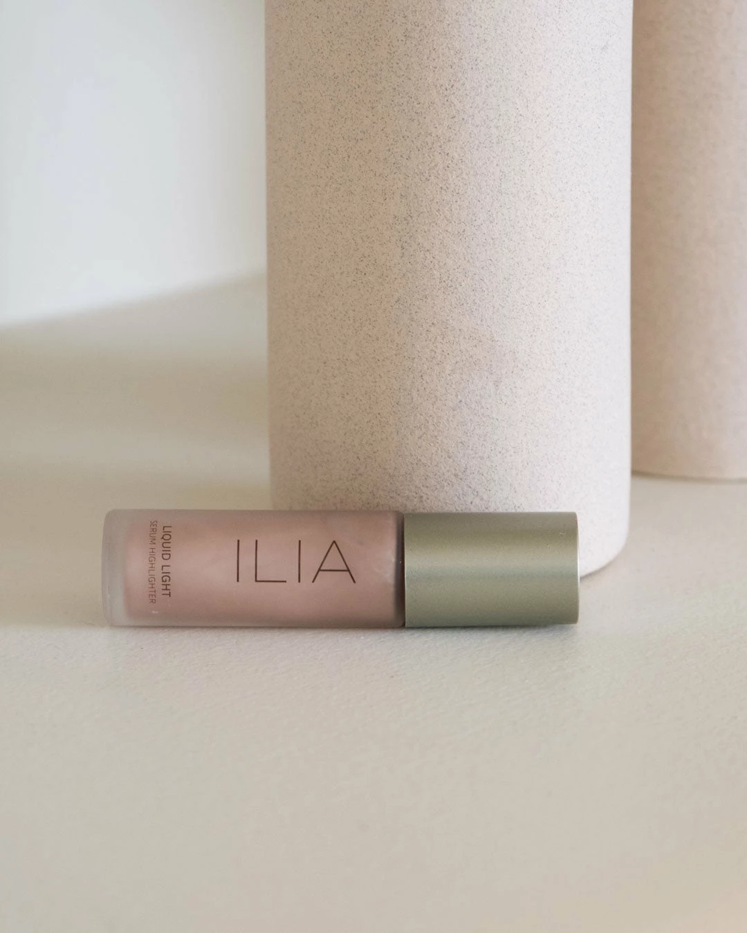 Liquid Light Sérum Enlumineur De Teint 9 Liquid Light Sérum Enlumineur De Teint – Image 7