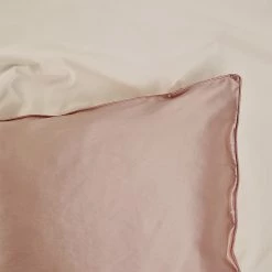 Taie D'Oreiller En Soie Format Carré -Dermalogica Soldes Venus Gaia 1